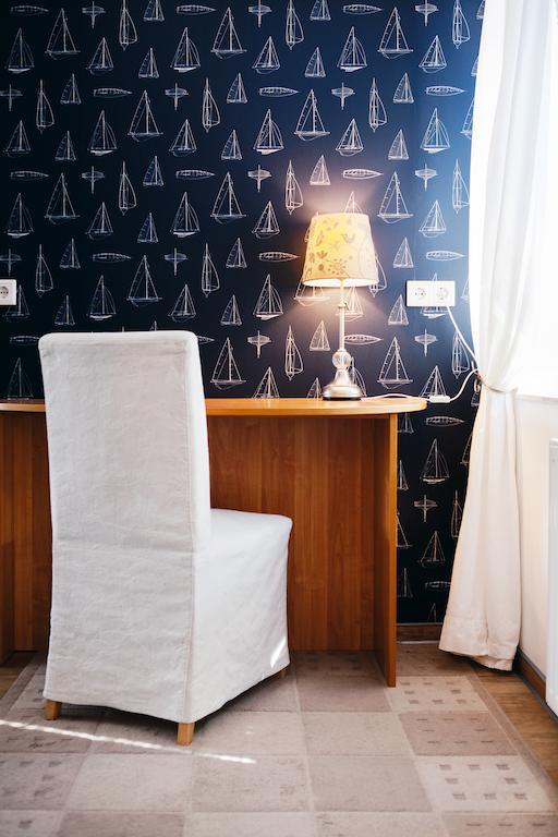 Hotel Hus Achtern Diek Hamburg Zimmer foto