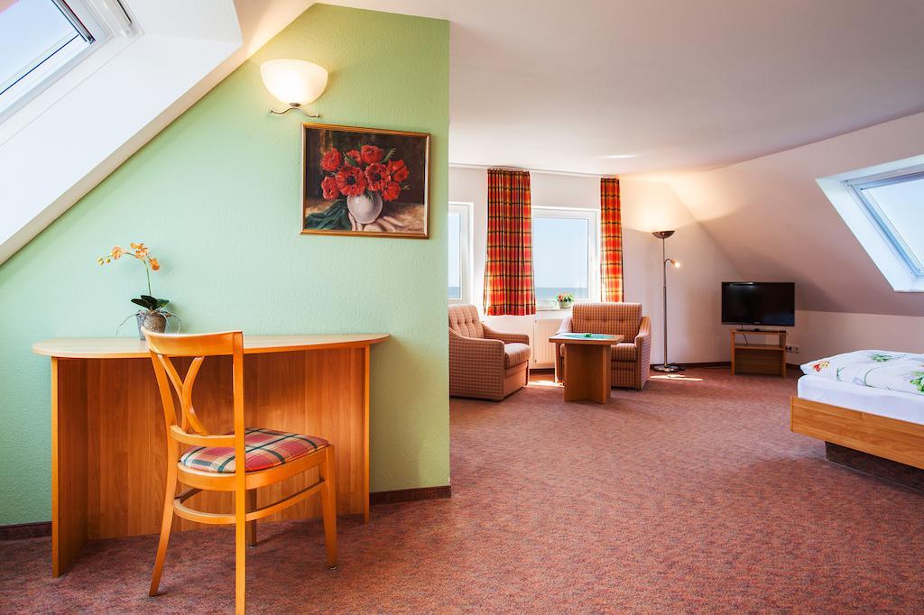 Hotel Hus Achtern Diek Hamburg Zimmer foto